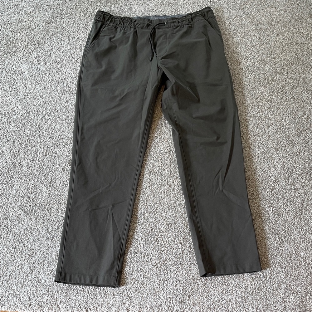 Vuori Meta Elastic Waist Pant